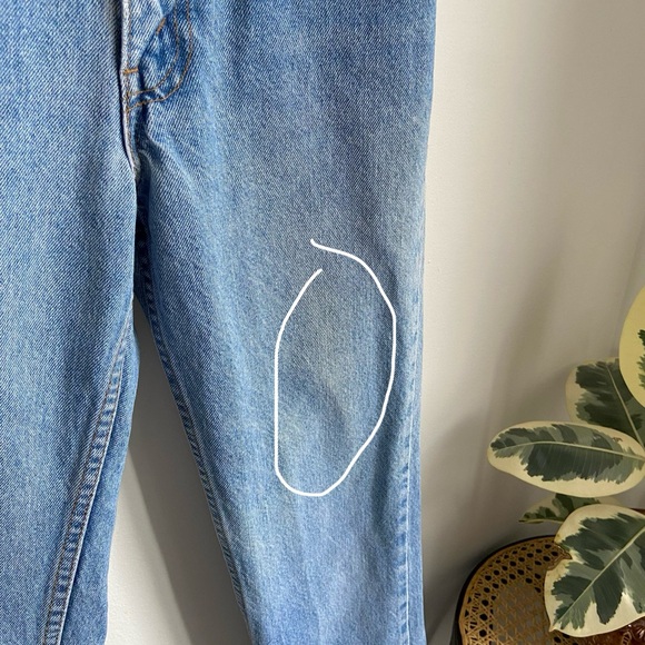 Orange tab Levi’s jeans - Picture 5 of 8